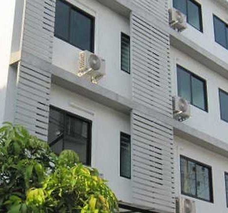 The Guest Arak Boutique Hotel Chiang Mai Dış mekan fotoğraf